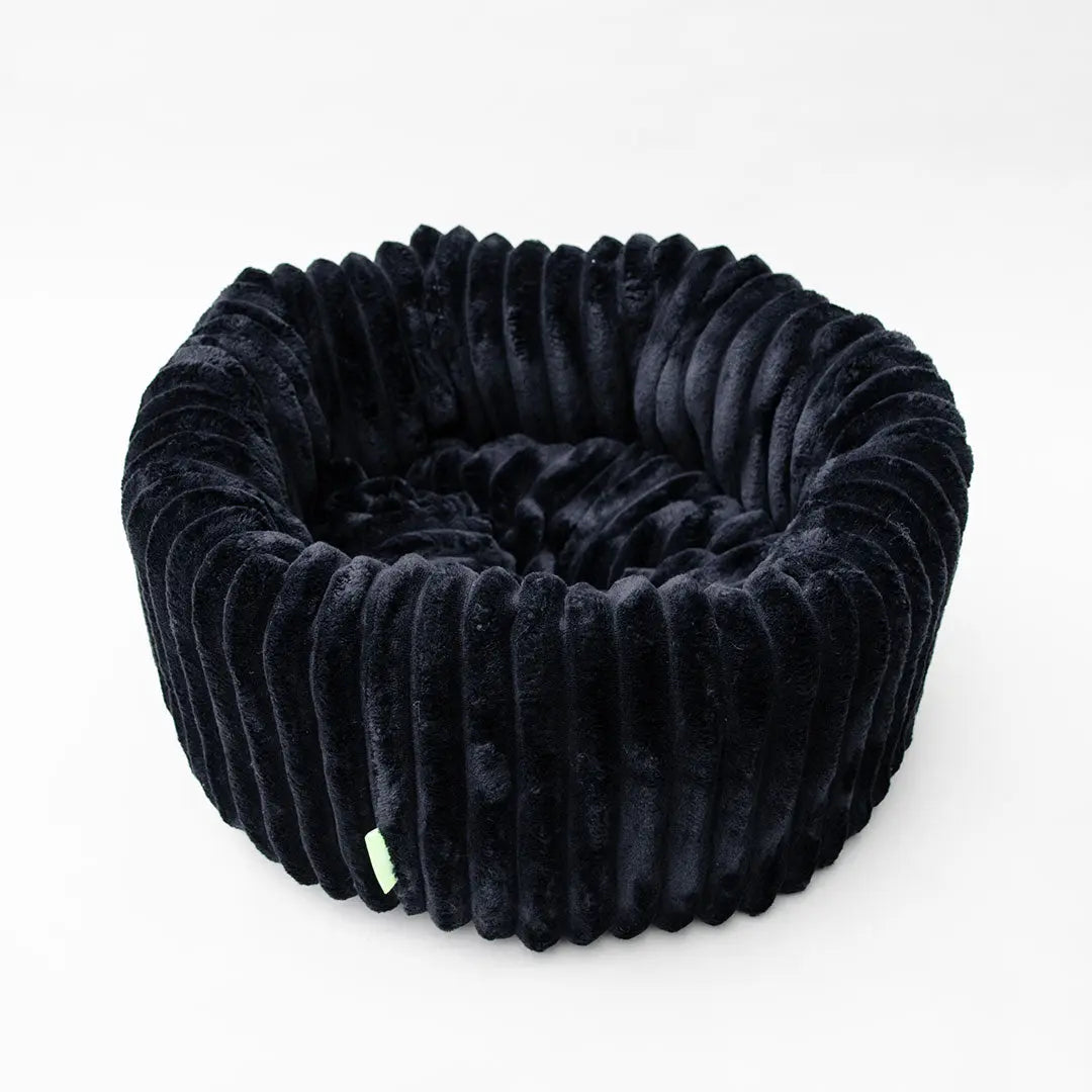 Das kuschelige Hundebett „Biscuit“ - black 4legs.de
