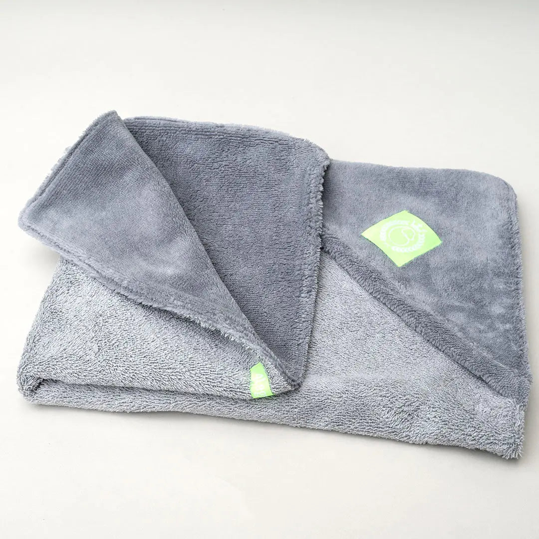 "Nikki-Towel" - das Luxus Handtuch für Hunde 4legs.de